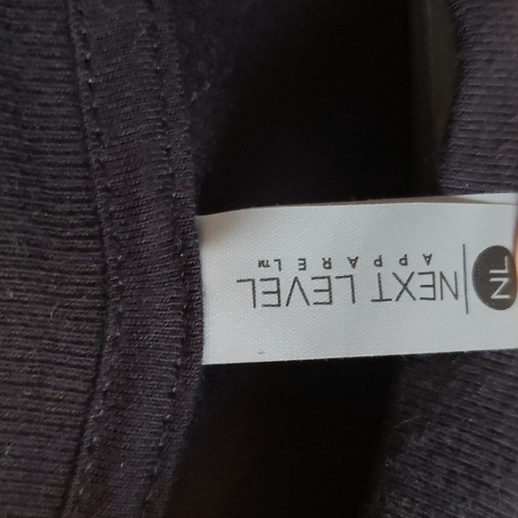 CHVRCHES tour tshirt, large - Picture 4 of 6